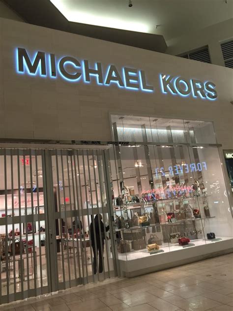 michael kors willowbrook